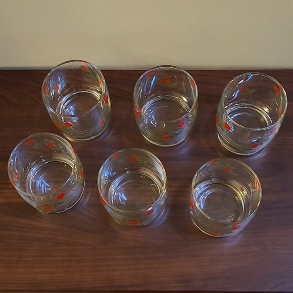 Vintage Rose pattern juice glass set - Picture 3 of 10
